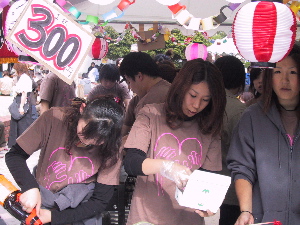 The t-shirts on the okonomiyaki stand