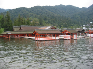 Ituskushima Shrine