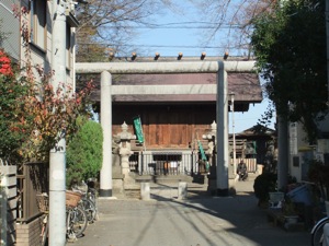 参道からの二子神社